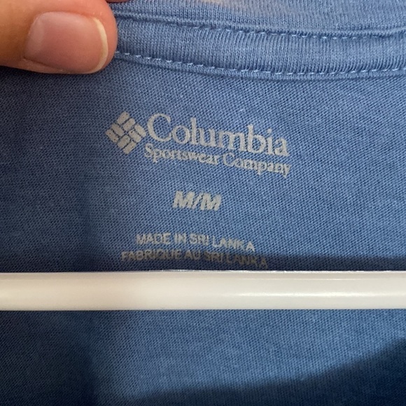 Columbia Tee Like new - Picture 3 of 4
